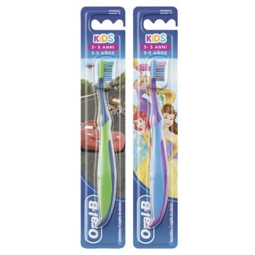 Kids 3-5 Anni Cars o Princess | Spazzolino Manuale | ORAL B 